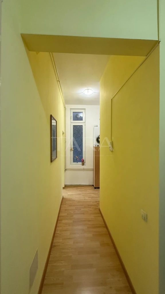 Apartament Ultracentral, confort sporit, Imobil Interbelic. - Poză 4
