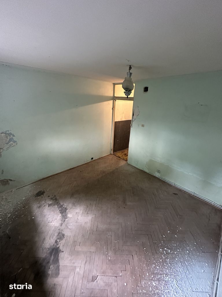 Apartament de renovat cu 2 camere, 50 mpu, parter, Cetate, Alba Iulia - Poză 2