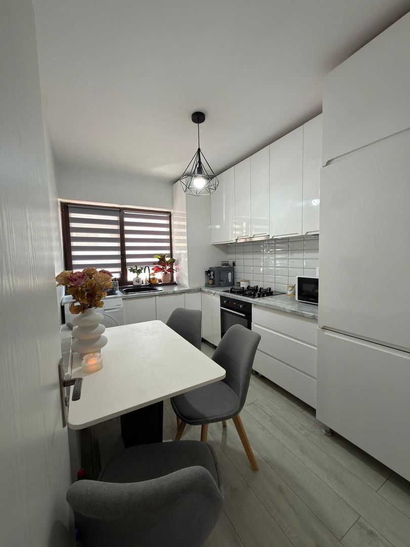 Apartament 3 camere de vanzare strada Parcul Poligon, Floresti - Poză 2