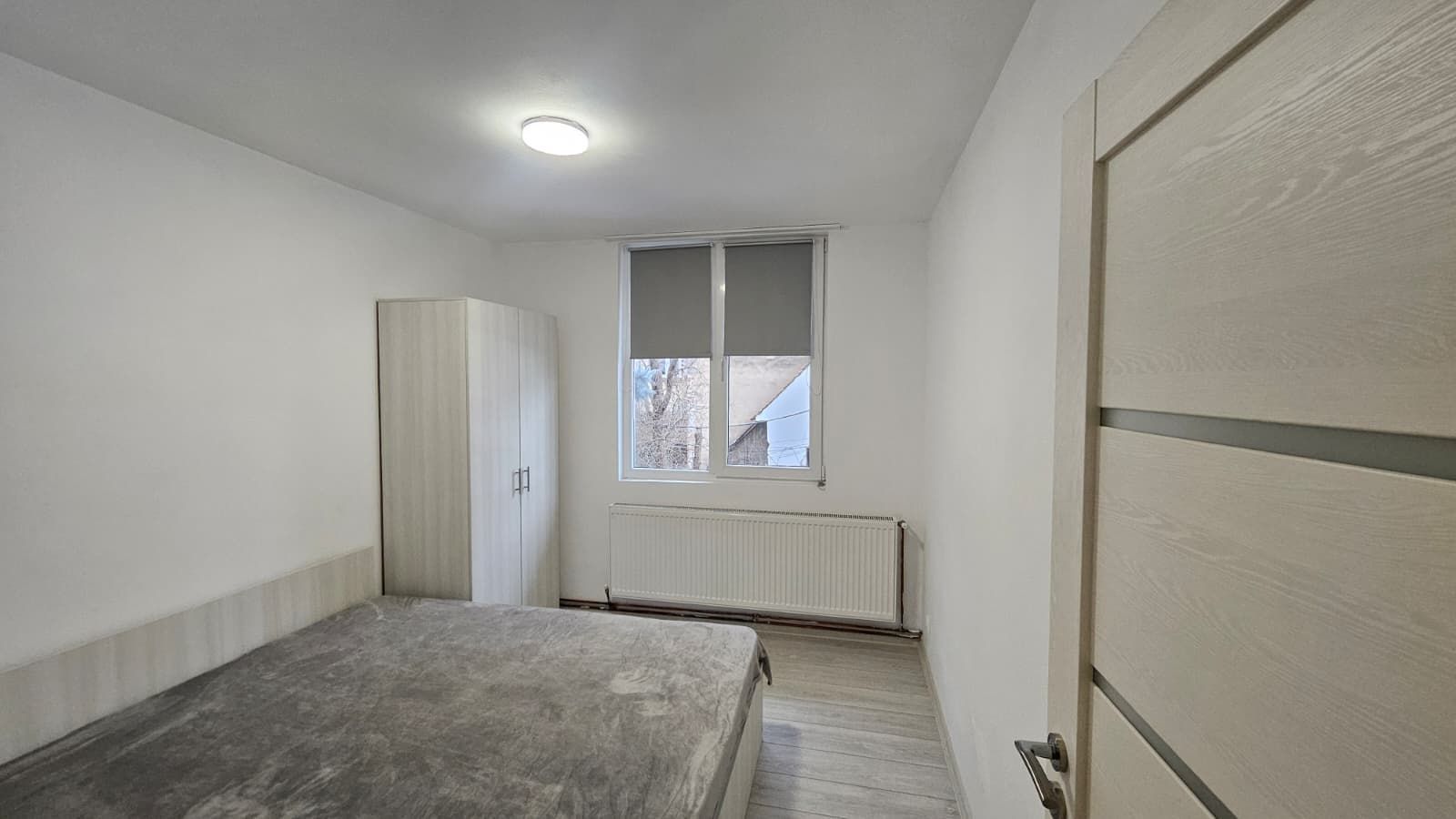 Apartament cu 3 camere la vila pe Bdul Victoriei Sibiu - Poză 3