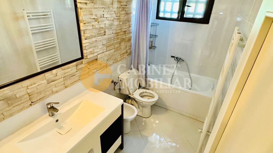 Apartament cu 3 camere - Bloc Fara Risc - Renovat - Zona Podu Ros - Poză 6