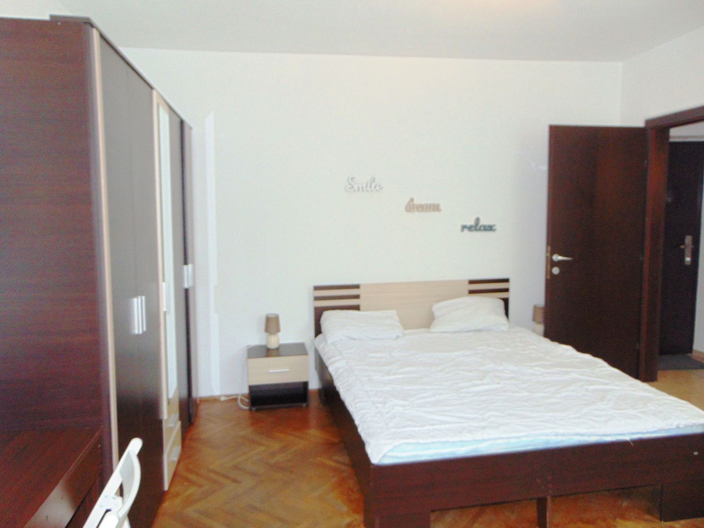 Garsoniera spatioasamobilata modern-Judetean - Poză 1