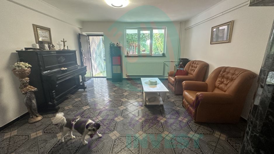 Casa cu teren de 792 mp - Poză 12