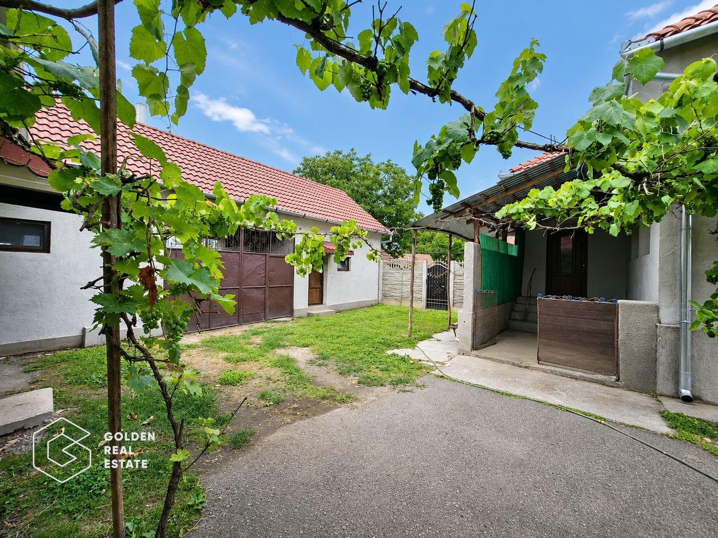 Casa stil brancovenesc, 2 corpuri, localitatea Ususau - Poză 28