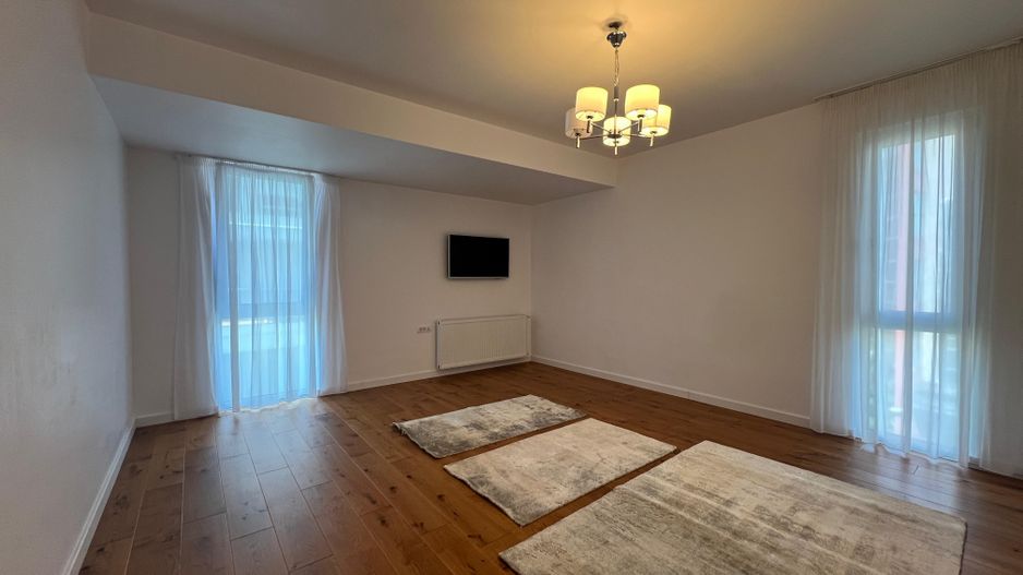 4 camere cu vedere catre parc Herastrau - Poză 9