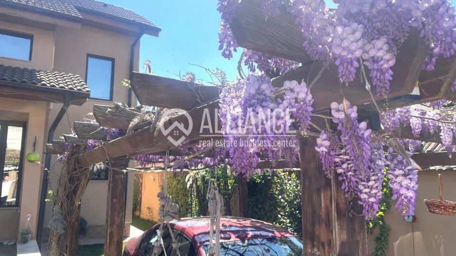 COICIU (Cod 01) Armonie și Eleganță pentru Două Generații! - Poză 42