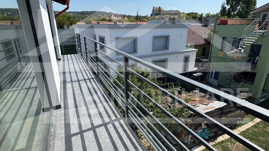 Apartament cu 3 camere, 105 mp, Zona UMFST - Poză 11