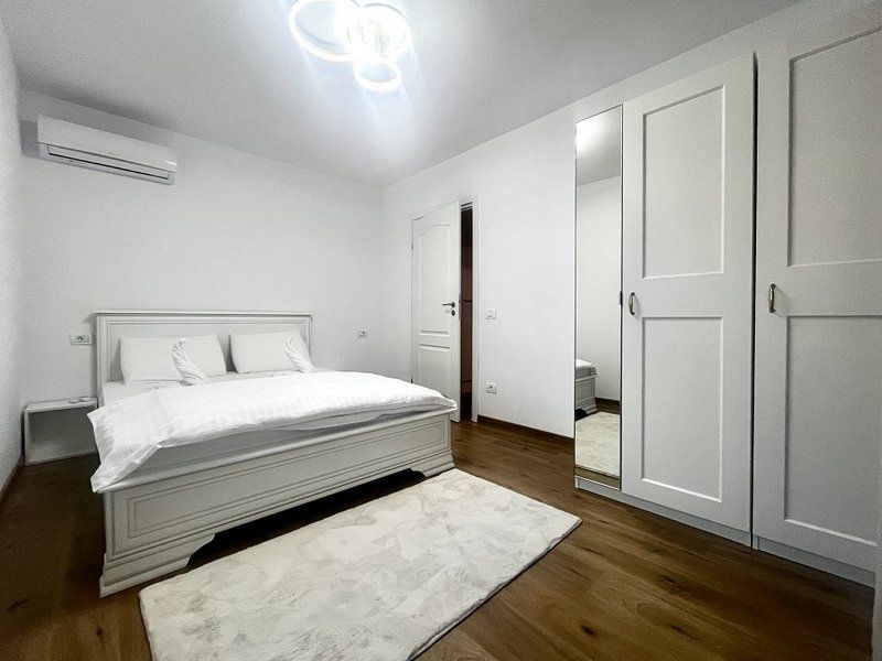 Un apartament primitor si modern, situat in zona Ultracentrală - Piața Victoriei - Poză 10