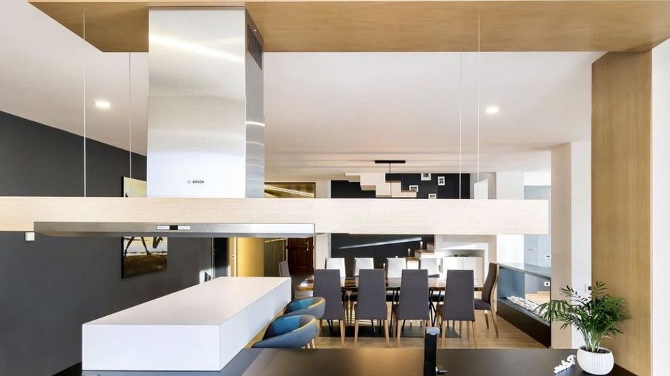 Casă deosebită de vânzare în Sânpetru | Teren 1400 mp - Poză 8