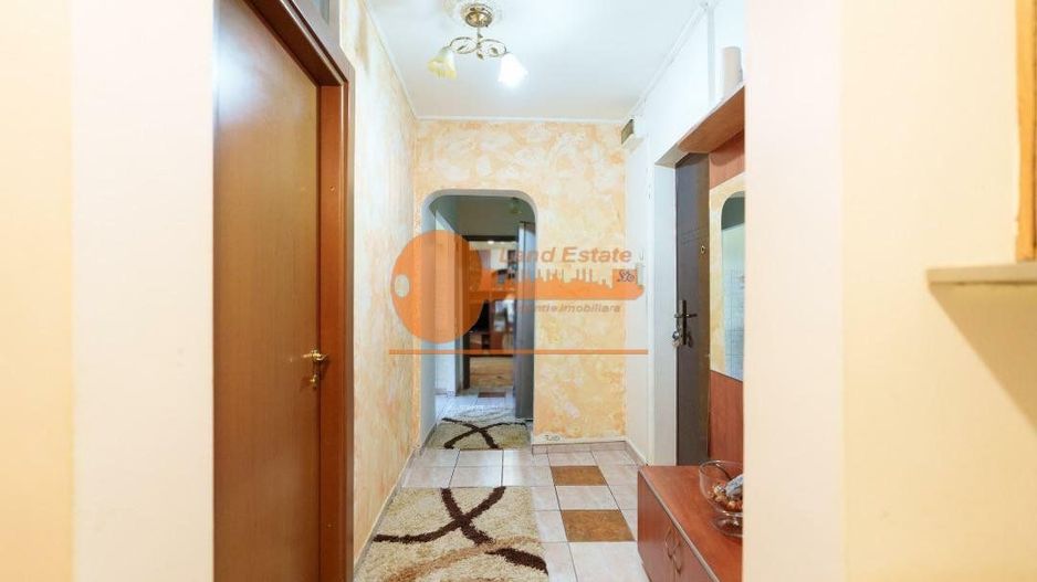 4 camere la 300m de Metrou Crangasi - Poză 13