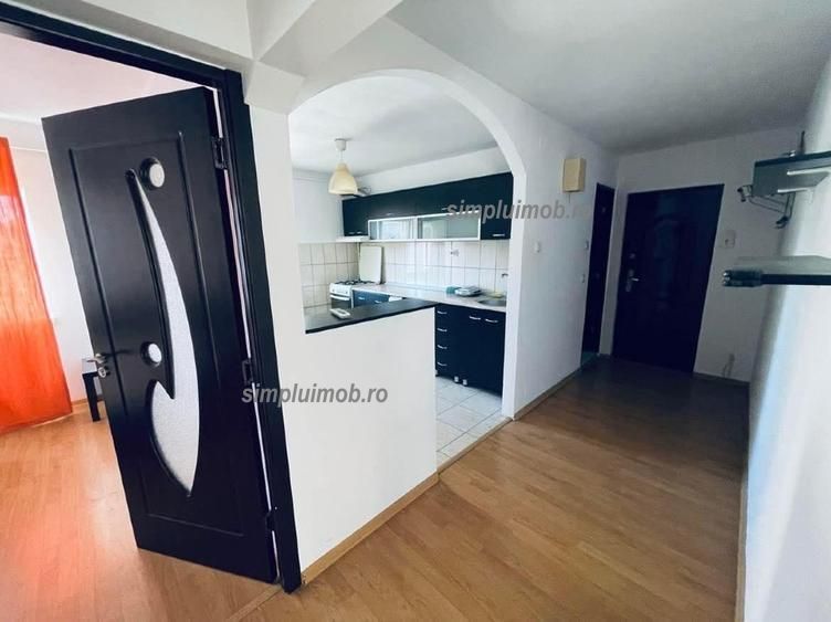 Metrou Piata Sudului 2 camere decomandat sector 4 - Poză 4