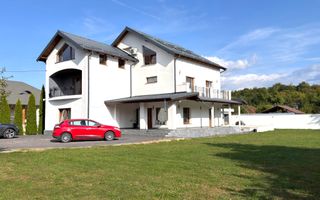 CASĂ 5 CAMERE TEREN 1600 MP CAMPULUNG - Poză 3