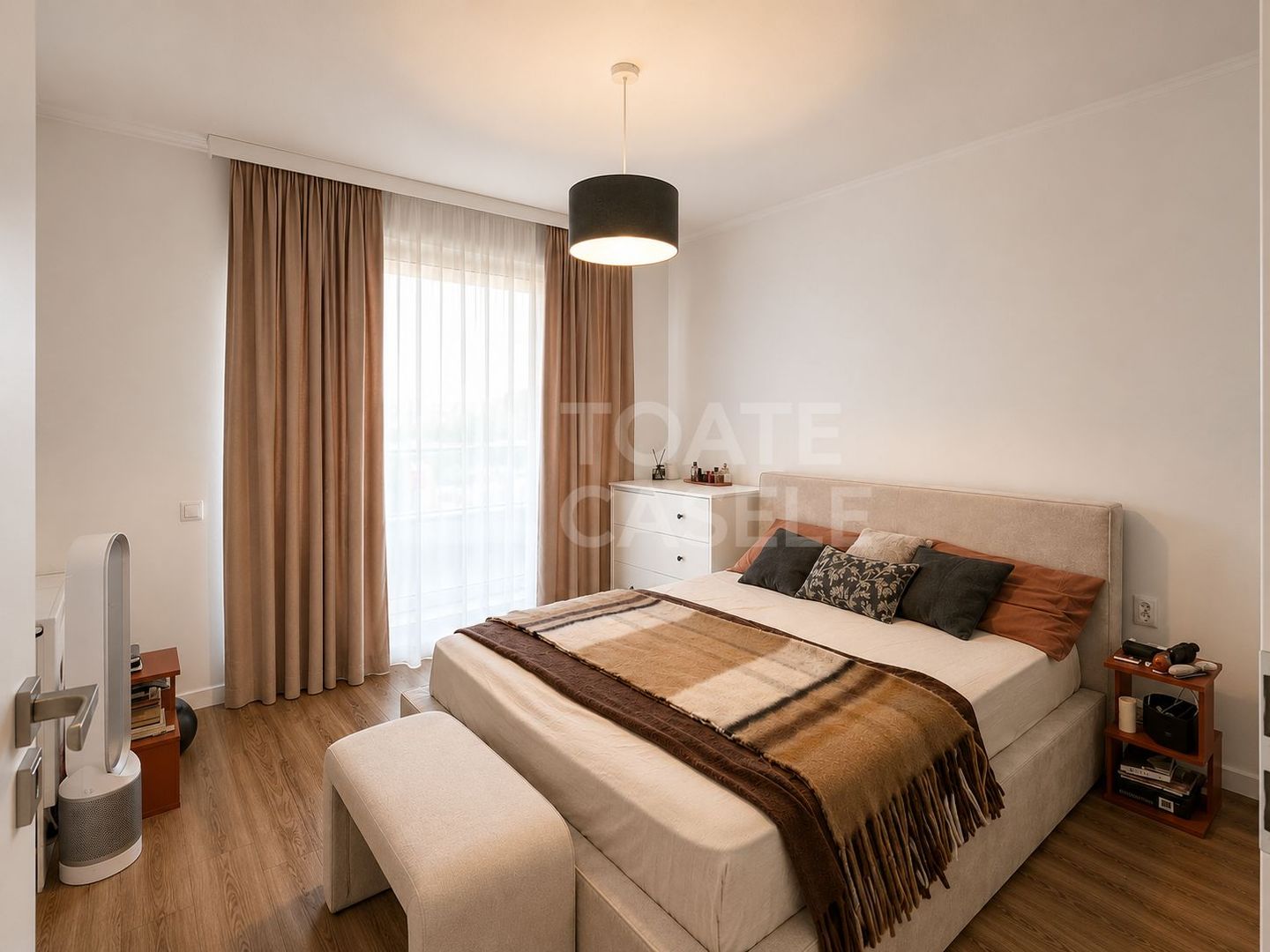 Apartament 2 camere, etajul 1, zona Dunării - Poză 4