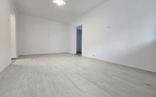 Apartament cu 2 camere - etajul 2/ complet renovat/ 53mp/ zona Tatarasi - Poză 2