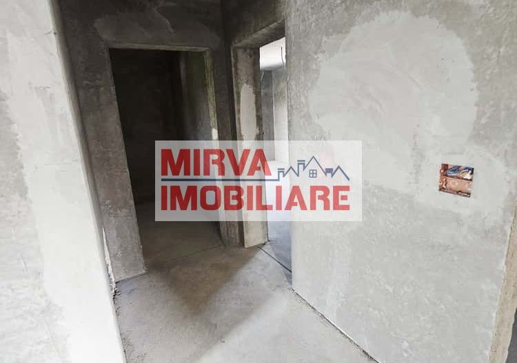 🏡 Vilă luminoasă, 4 camere, cu teren generos – Com. Plopu - Poză 33