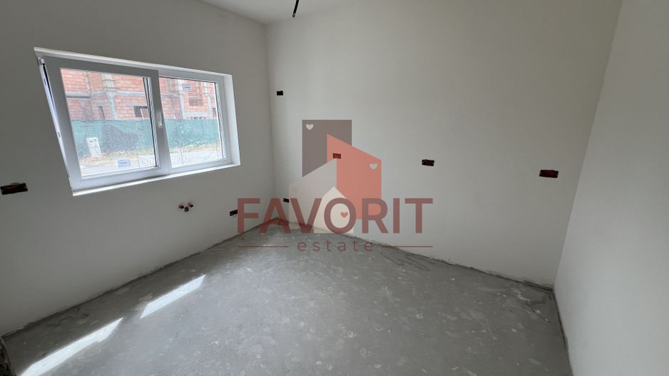 Duplex 4 camere despartit prin camera tehnica | Chisoda - Poză 6