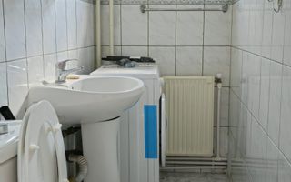 De inchiriat apartament spatios, zona Garii, et. 3, 490 euro negociabil - Poză 18