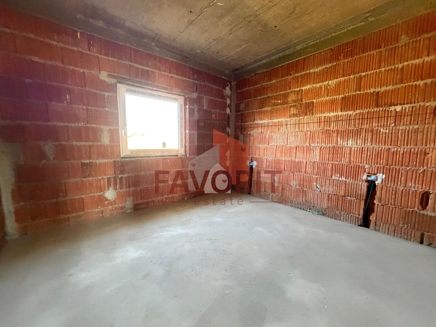 Duplex Individual | 4 camere | Toate utilitatile | Asfalt | Carport | - Poză 6
