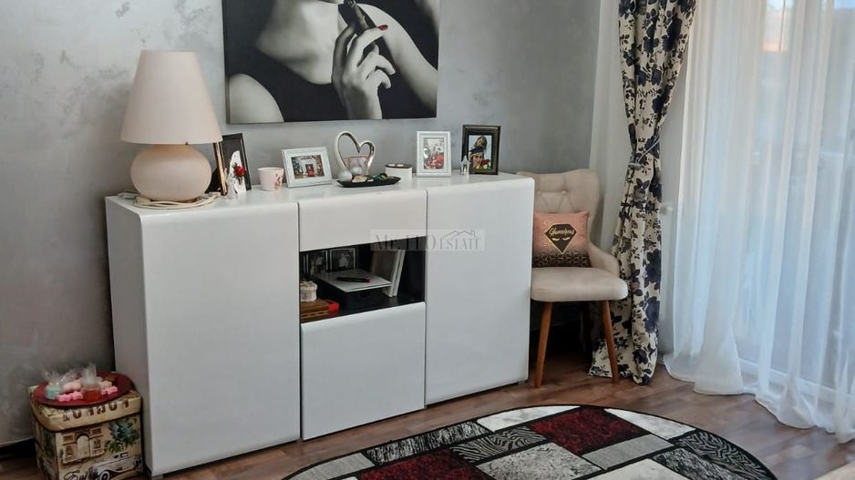 Apartament 2 camere cu 2 balcoane și pod – zona Torontalului - Poză 3