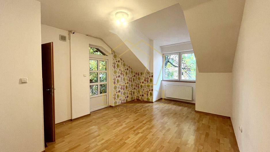 Casa individuala cu 5 camere și garaj | Simion Barnutiu - Poză 6