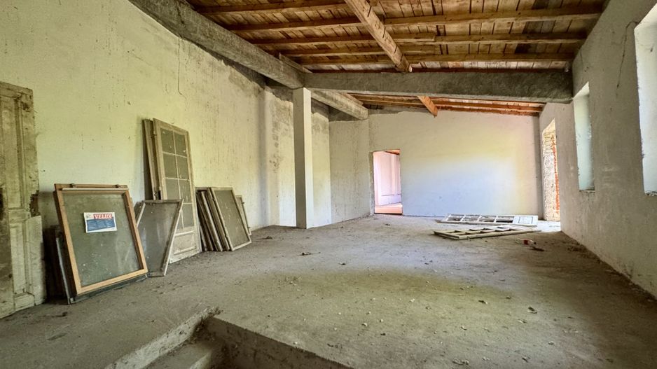 OPORTUNITATE RARA - imobil central, multifunctional, curte PROPRIE - Poză 23