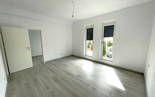 COMISION 0! Duplex finalizat cu 5 camere si 3 bai. Panouri fotovoltaice. - Poză 8