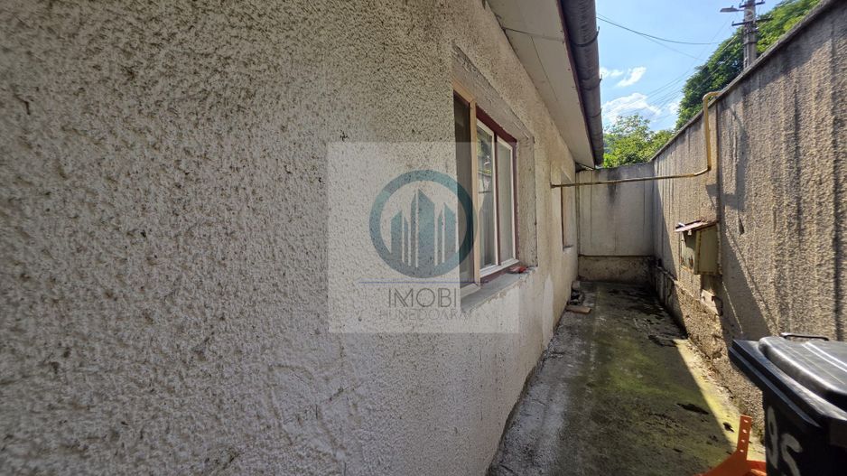 Casă D+P Deva, Aurel Vlaicu | Teren 650 mp | Garaj și grădină - Poză 4