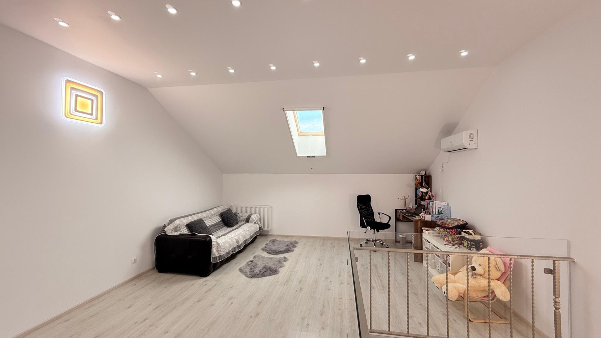 vila-n duplex/mob-util complet+2parcari/Trend Residence Spl.Unirii - Poză 25