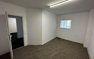 Spațiu Comercial | 195MPU | Acces TIR | Central - Poză 6