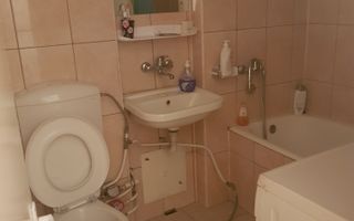 Garsoniera Rovine - Frigorifer - Poză 3