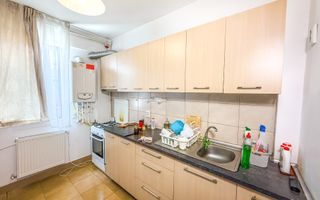 Apartament cu 2 camere în Central, Bragadiru - Poză 1