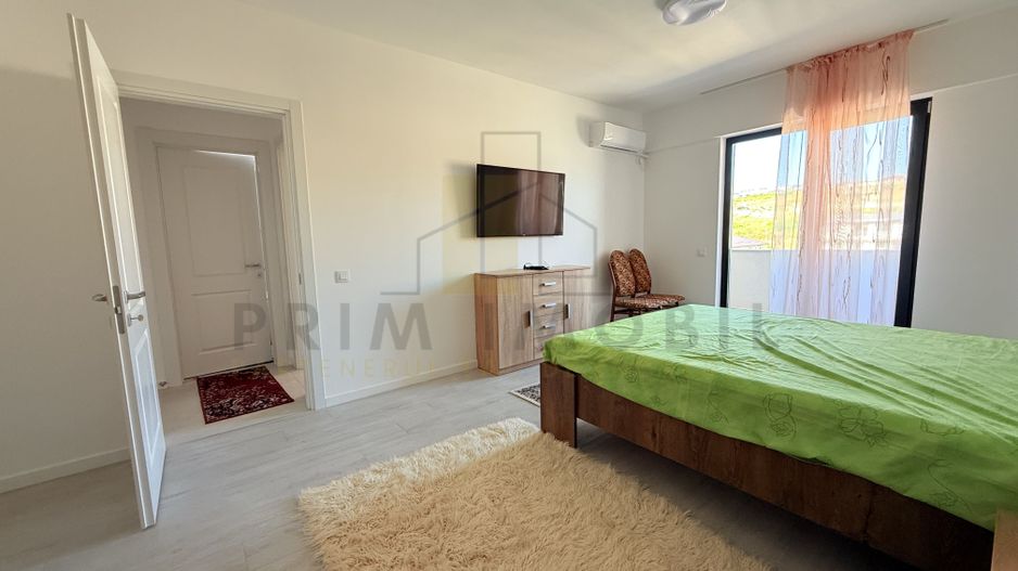 1 Camera decomandat, Prima inchiriere, Bloc nou - parcare inclusa - Poză 3