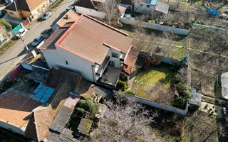 Vilă spațioasă cu 8 camere, Grădiște - Poză 23