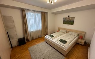Apartament cu 3 camere în zona P-ta Unirii - Poză 8