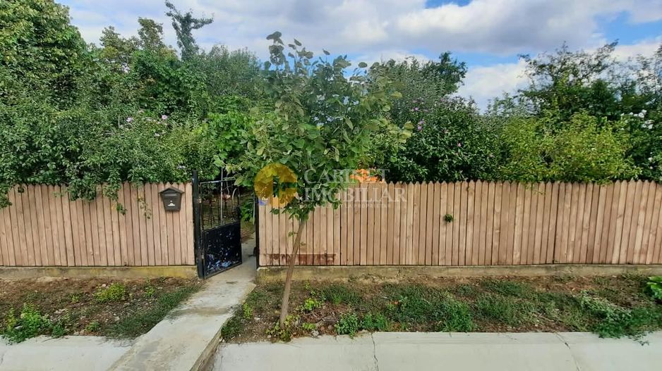 🏡 CASĂ BĂTRÂNEASCĂ LOCUIBILĂ DE VÂNZARE – TRIFEȘTI, IAȘI 🏡 - Poză 7