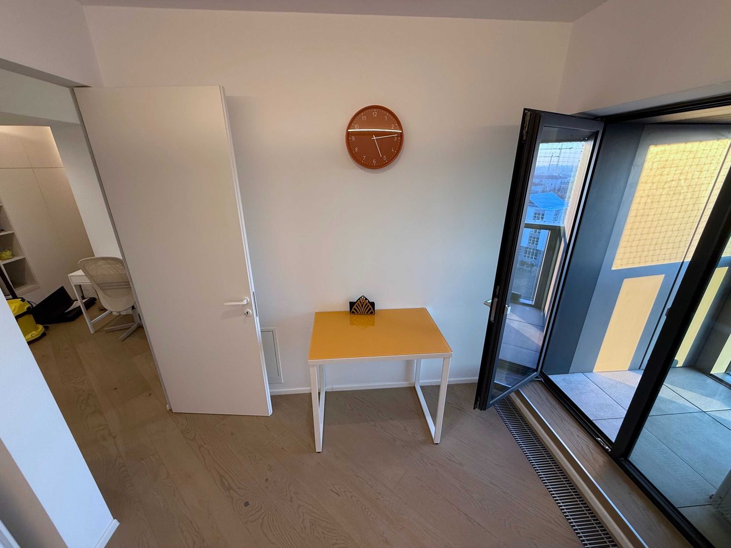 Cotroceni – Studio modern de închiriat, Cortina Academy - Poză 2