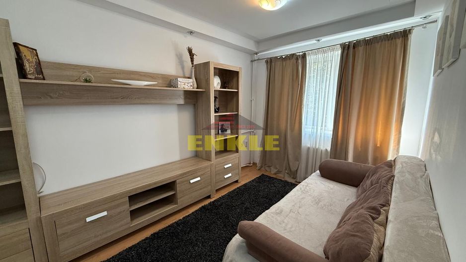 Apartament 2 camere de vânzare – Zona Unirii - Poză 2