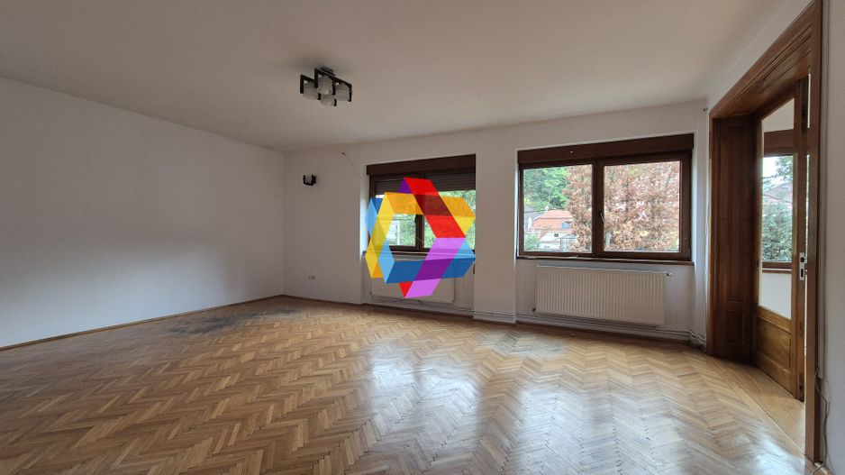 Casa 270mp zona centrala - Poză 14