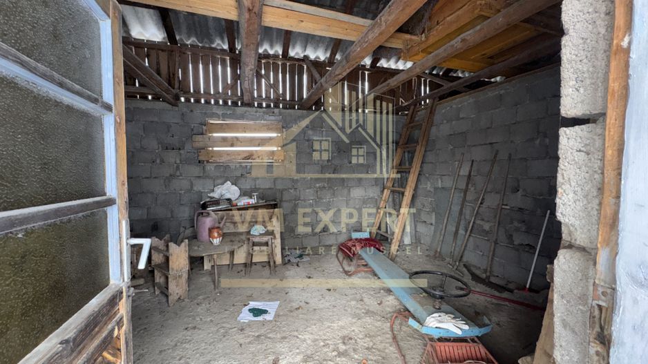 CASĂ 4 CAMERE TEREN 3038 MP ALBEȘTII  DE MUSCEL - Poză 15