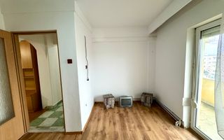 Apartament 3 camere | 63 mp | Zona Micro 16 - Poză 15