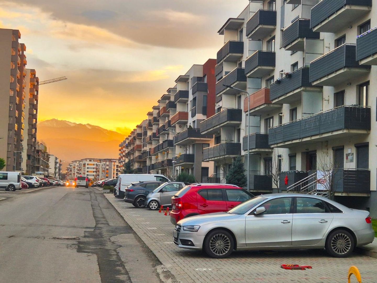 Exclusivitate - bloc nou, apartament  cu loc de  parcare si pivnită. Pet friendy - Poză 1