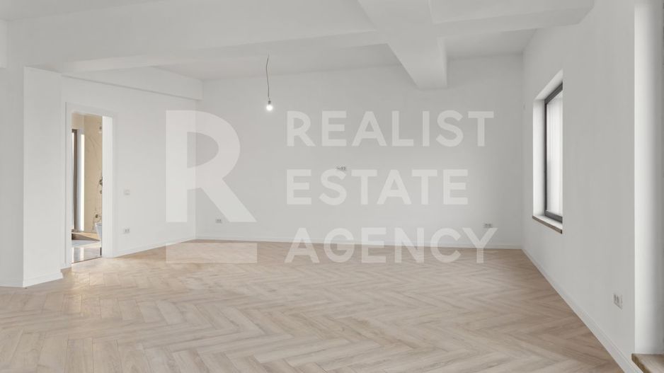 Casă nouă, spațioasă și elegantă, 7 camere, Lângă Pădurea Crețuleasca - Poză 8