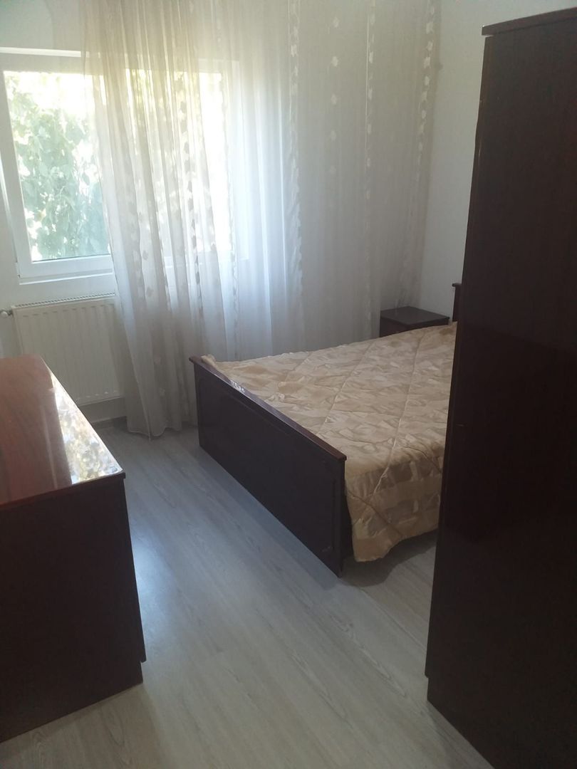 Apartament 2 camere de vanzare Gorjului - Poză 3