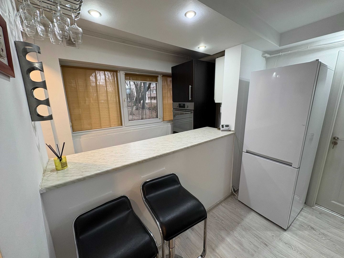 Închiriere Apartament 3 camere - Militari / Lujerului - Poză 3