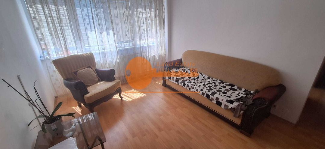 Apartament 3 camere – Piața Iancului, chiar la metrou - Poză 1