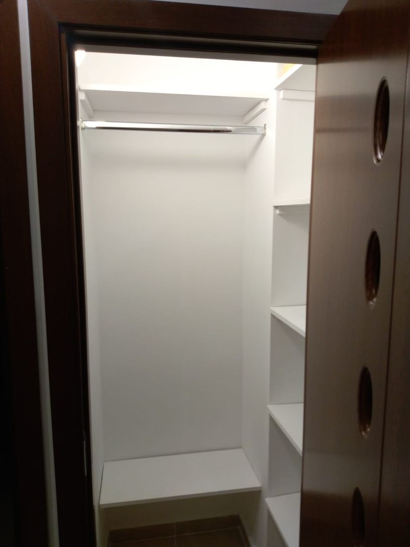 Inchirere apartament Știrbei Vodă, 3 camere decomandat - Poză 3