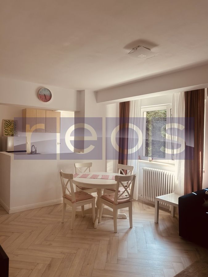 Vanzare Apartament 3 camere 53mp| Calea Victoriei | Ultracentral | Renovat | - Poză 1