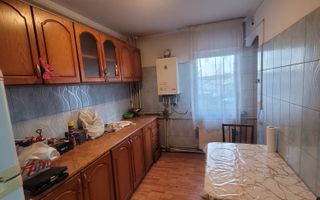 3 camere decomandate, 2/4, CT Rovine - Poză 3