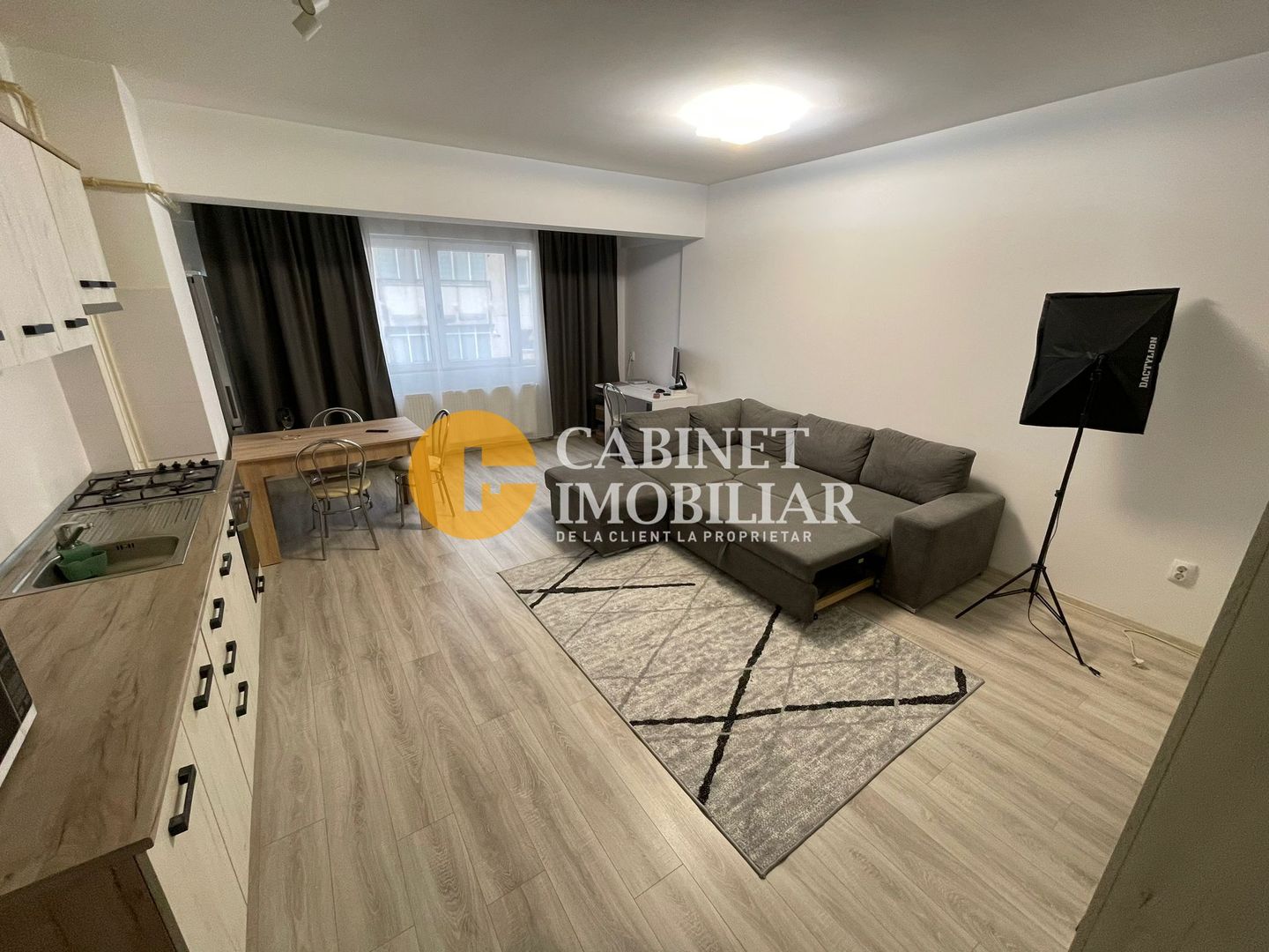 Oancea 1 camera etaj 5/9 mobilat - Poză 7