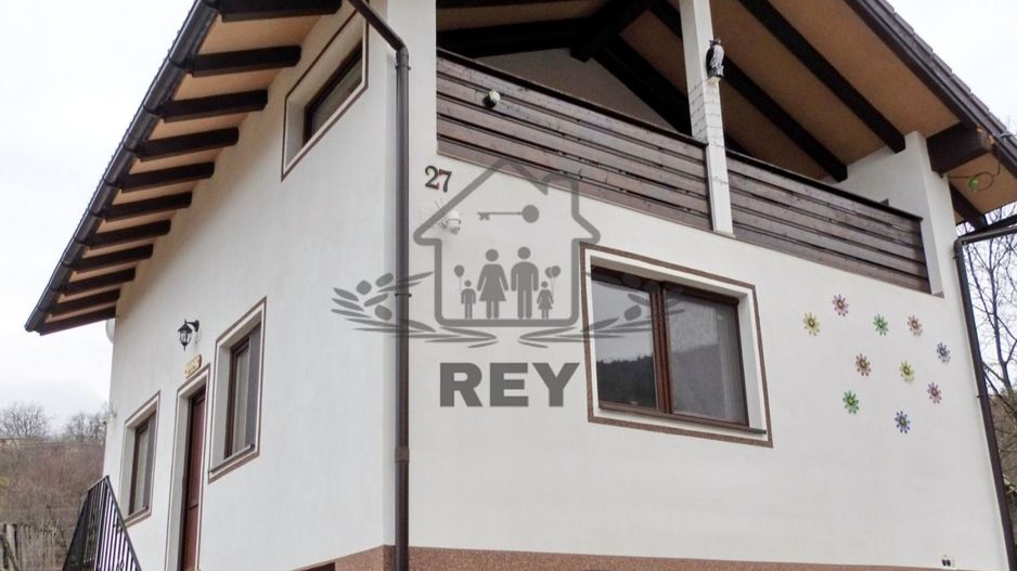 Casa de vacanta / Pensiune de vânzare la 12km de Sibiu - Poză 15